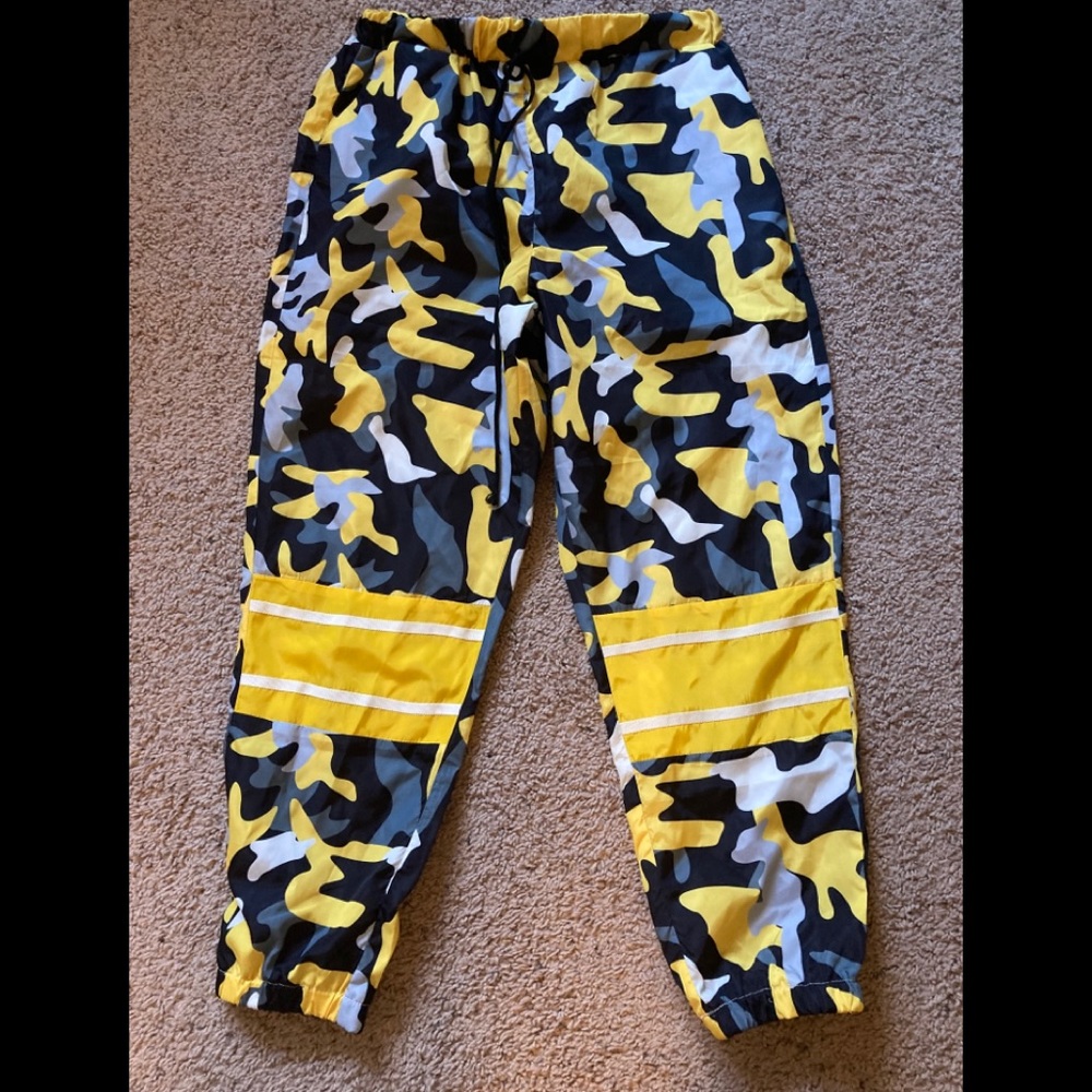 Women’s NWT Size L Pants